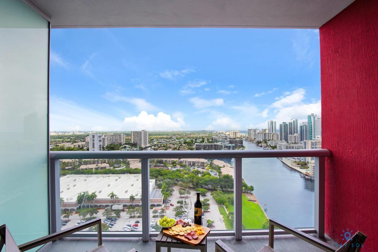 Upper Studio With Balcony,Pool And Gym, Near Beach Hallandale Beach Extérieur photo