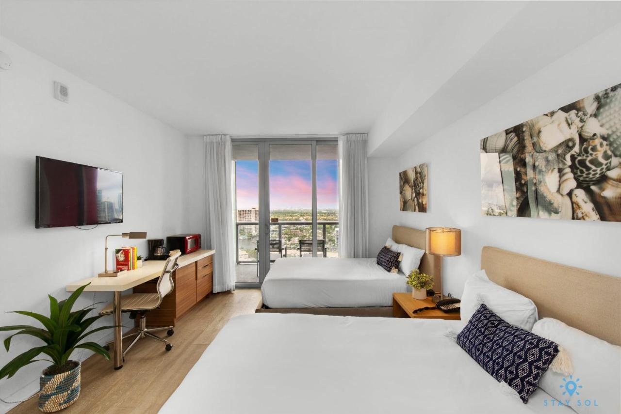 Upper Studio With Balcony,Pool And Gym, Near Beach Hallandale Beach Extérieur photo