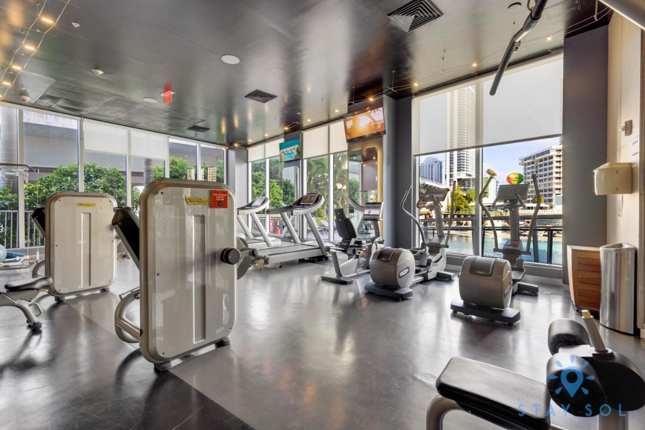 Upper Studio With Balcony,Pool And Gym, Near Beach Hallandale Beach Extérieur photo